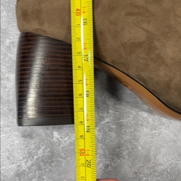 Tory Burch Sidney 70MM sage brown size 7m - Picture 11 of 15